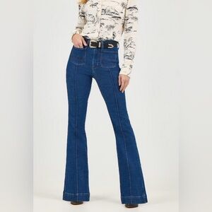 WRANGLER x LAINEY WILSON PINTUCK FLARE DENIM 34x34